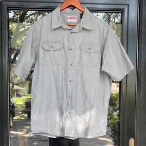 Wrangler Light Gray Casual Button Down Shirt